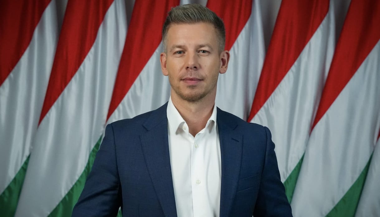 Rezultate alegeri Ungaria 2026. Peter Magyar dă startul schimbărilor radicale în Ungaria. Viitorul premier a cerut demisia președintelui