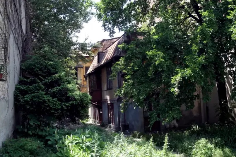 vila lui Mircea Lucescu