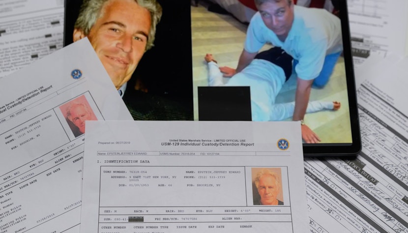 Bietul de adio al lui Epstein a fost desecretizat. Care au fost ultimele cuvinte aşternute pe hârtie de controversatul miliardar