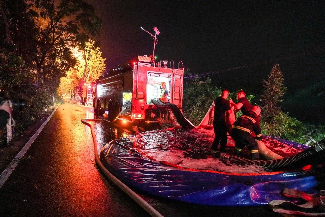 O explozie la o fabrică de artificii din China a provocat moartea a 21 de persoane