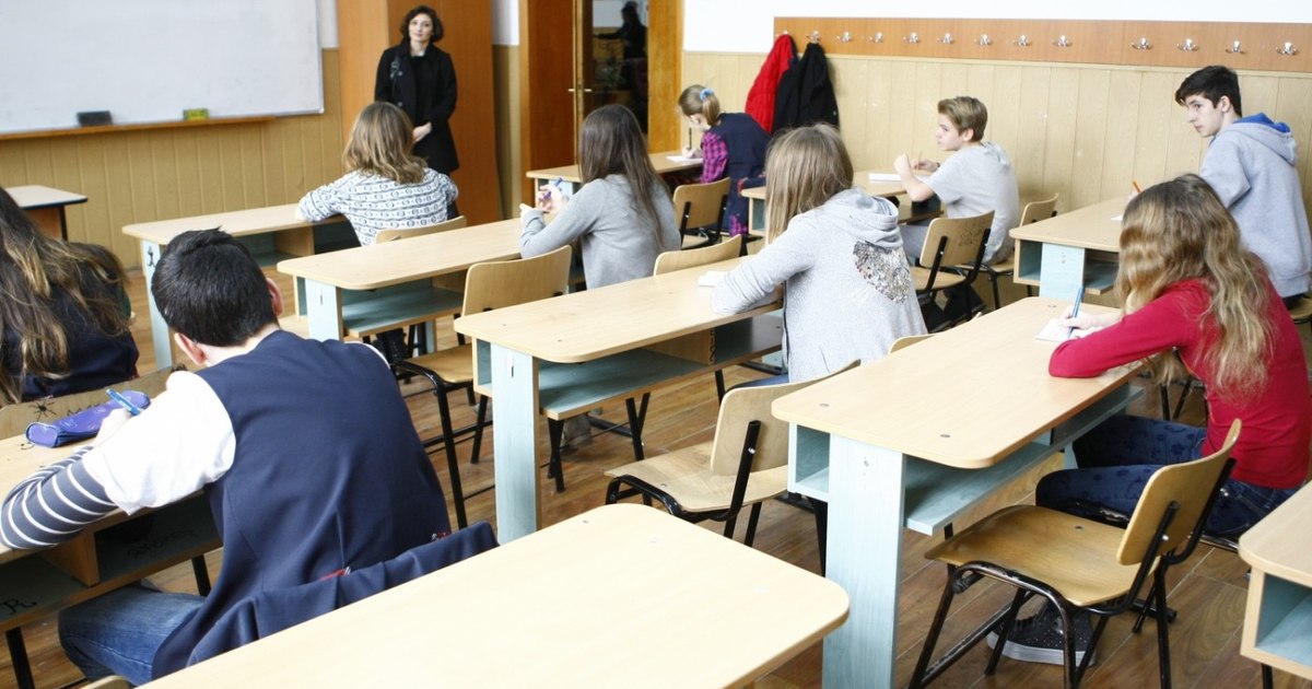 Se închid școlile cu 40 de zile mai devreme. Vacanța de vară, prelungită pentru elevi în această țară. Care e motivul
