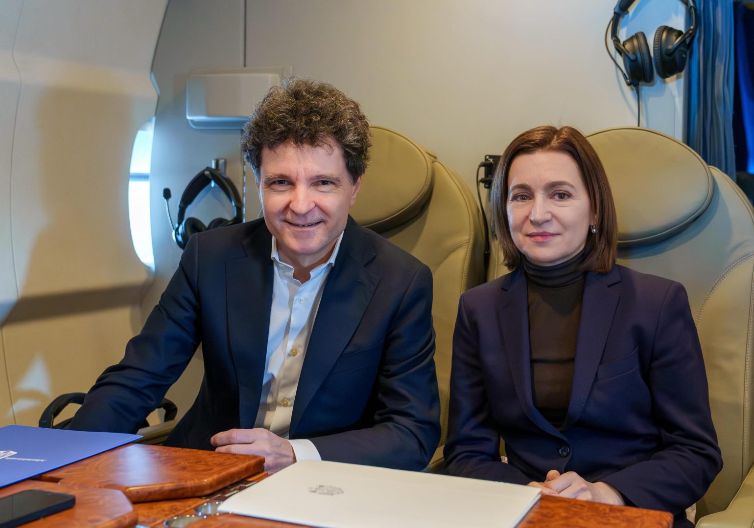 Maia Sandu şi Nicuşor Dan participă la reuniunea Comunității Politice Europene din Armenia
