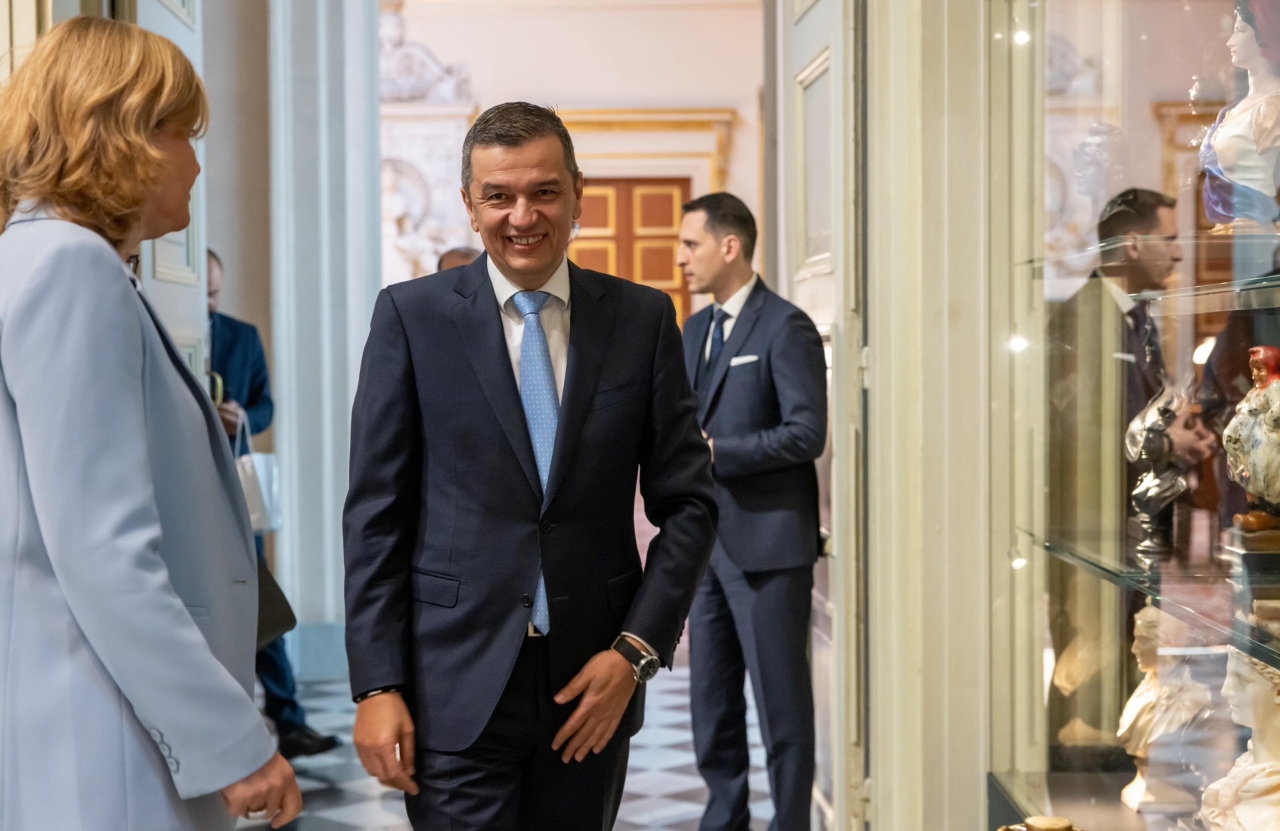 Grindeanu nu exclude să-i ia locul lui Bolojan la șefia guvernului. ”Avem un mandat destul de larg, cu excepția celor două-trei lucruri peste care nu trecem”