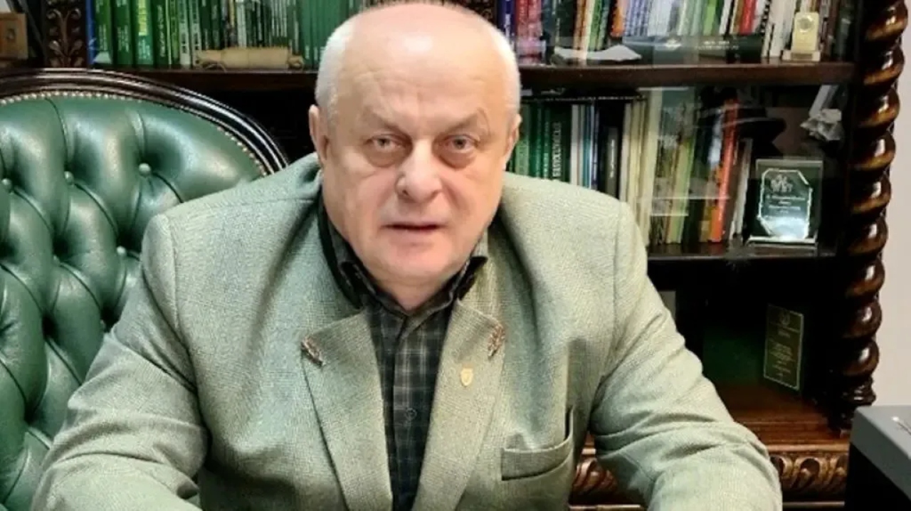 Fostul șef de la Direcția Silvică Arad, faimos pentru bonusul de pensionare de aproape 300.000 de lei, trebuie să dea înapoi toți banii! Decizia este definitivă