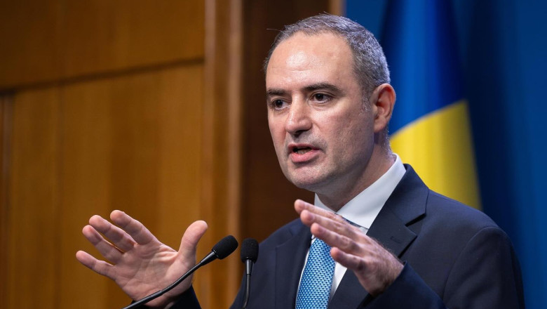 De ce scade leul? Ministrul Finanțelor avertizează: „Turbulențele politice sunt văzute ca un risc major”