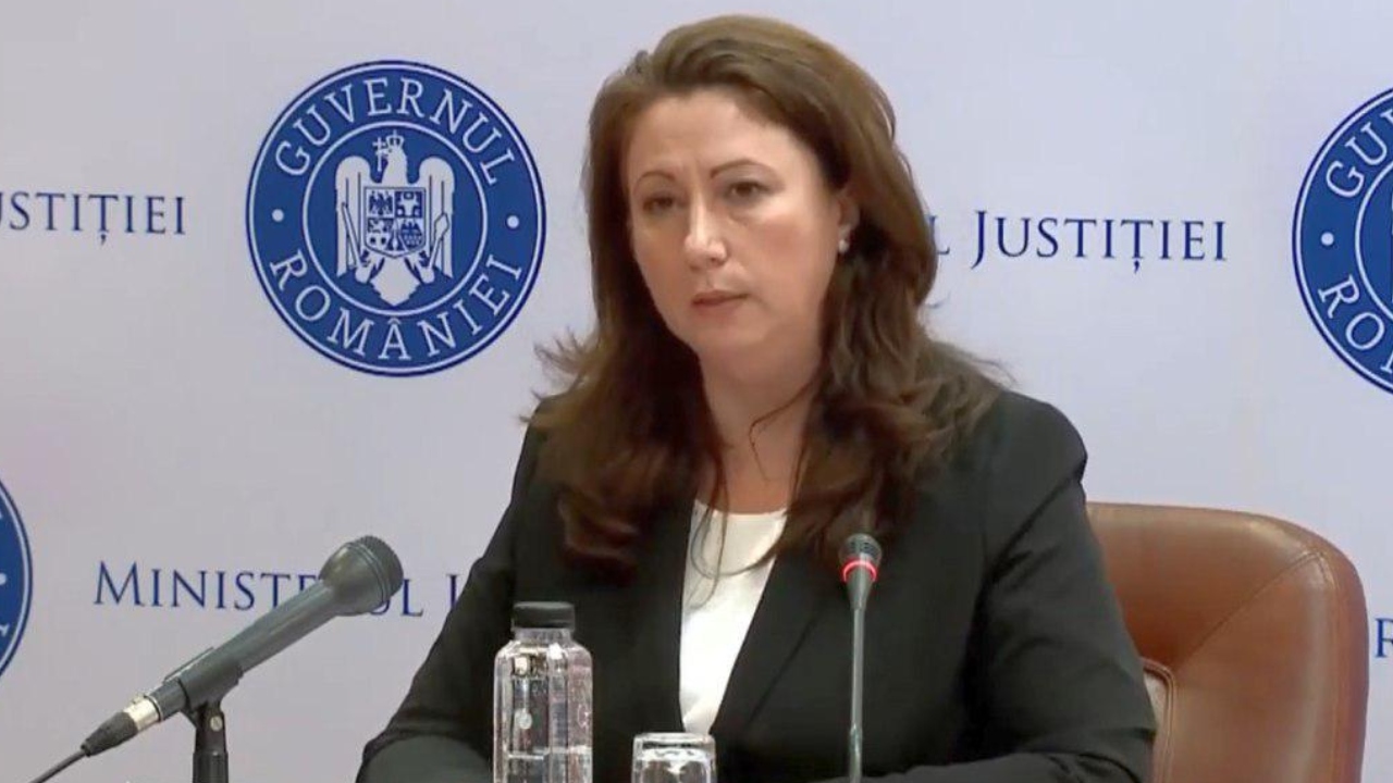 Șefa DIICOT, pensionată la vârsta de 52 de ani! Ce pensie urmează să încaseze Alina Albu