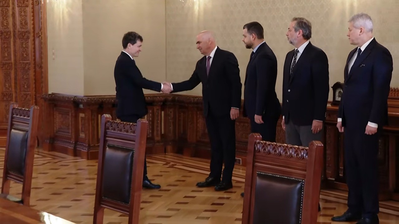 Condiția lui Bolojan pentru a susține un premier tehnocrat: „PNL nu va mai susține și nu va mai participa la un guvern în care se regăsește PSD”