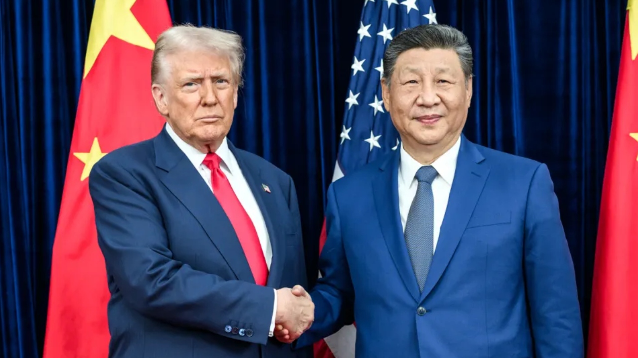 Xi Jinping l-a primit joi pe Donald Trump la Beijing. Avertismentul liderului chinez privind Taiwanul: „Cele două națiuni s-ar putea ciocni sau chiar ar putea intra în conflict”