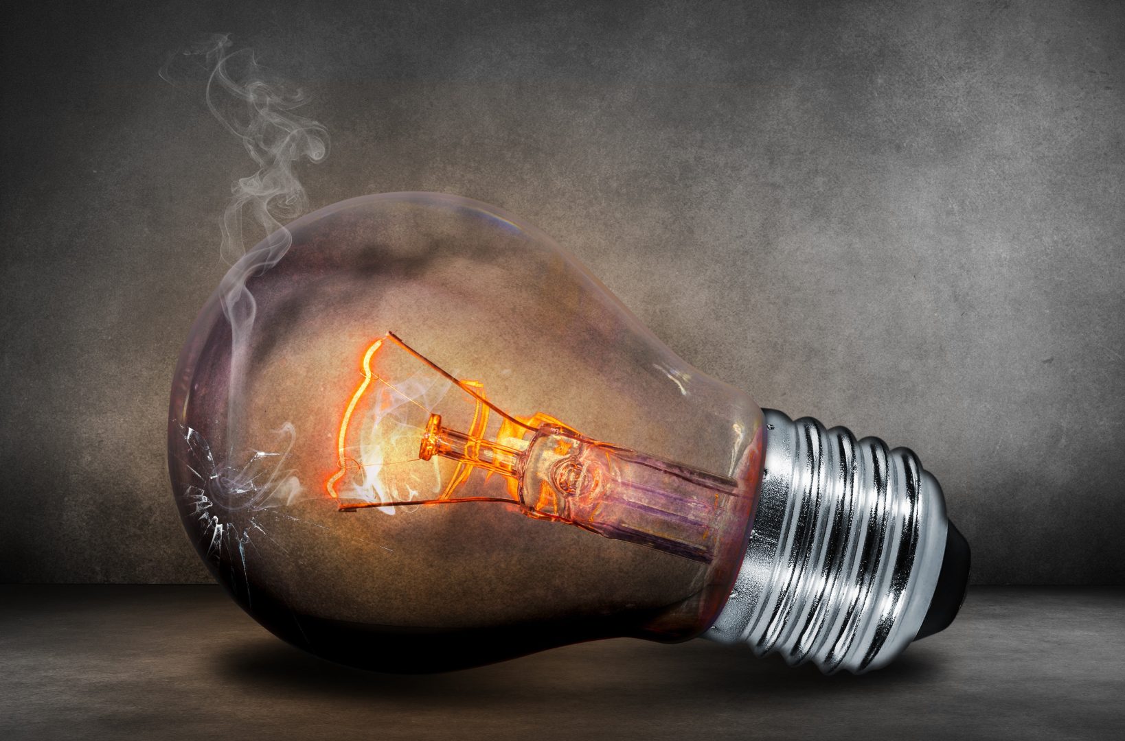 Risc de blackout din cauza caniculei. Comandament de urgență la Ministerul Energiei