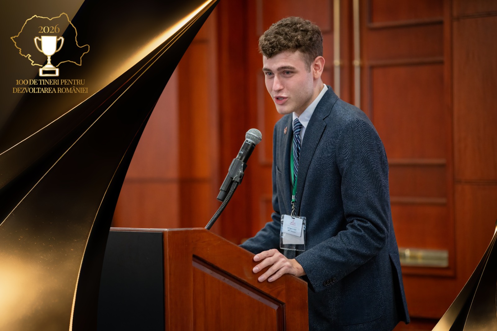 Un tânăr român din campania „100 de tineri pentru dezvoltarea României” a negociat la ONU şi studiază la Harvard. Povestea lui Alexandru Drăghia