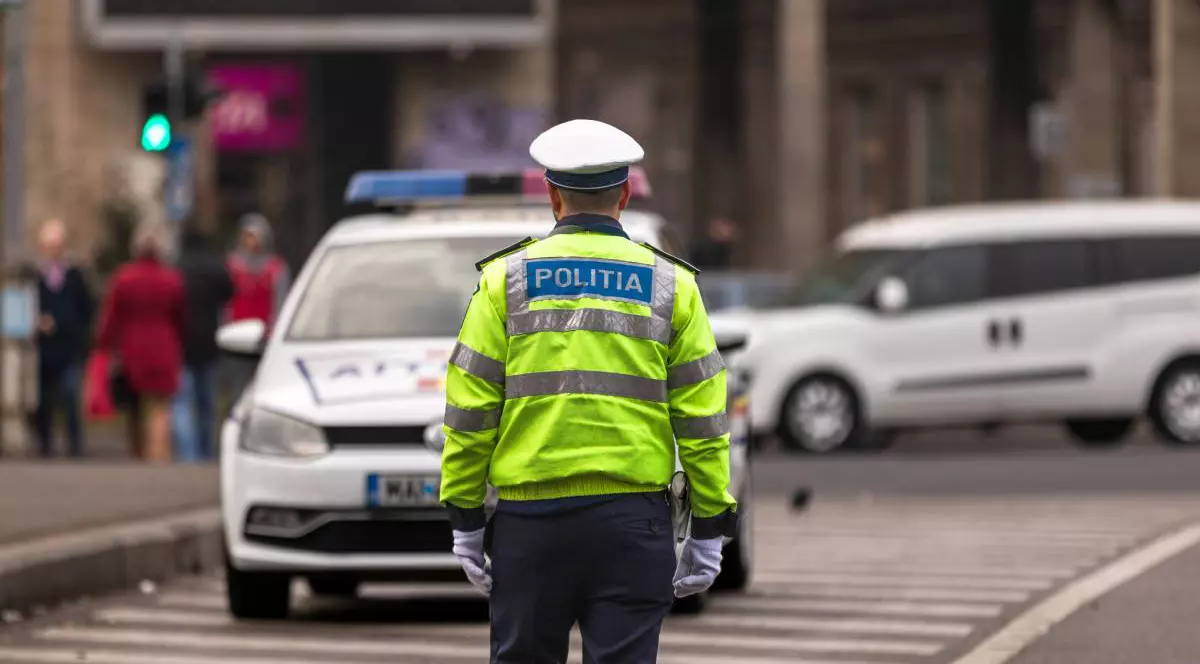 Ce se întâmplă dacă nu plătești amenda auto în termen de 15 zile. Când pierzi reducerea și riști executarea silită