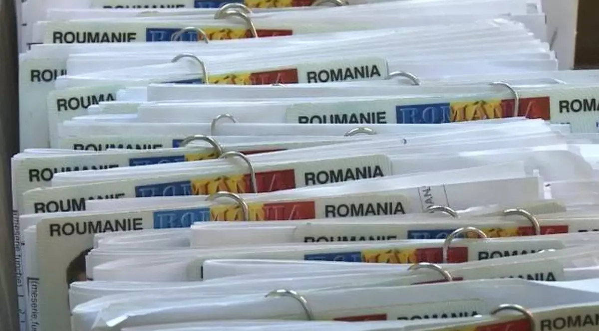 Termenul pentru eliberarea gratuită a cărților electronice de identitate a fost prelungit. După această perioadă, românii vor plăti
