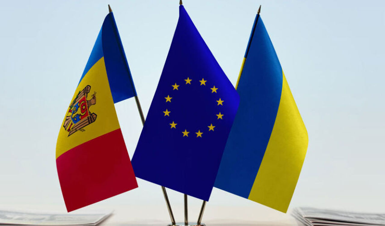 UE reia negocierile privind aderarea Ucrainei şi a Republicii Moldova