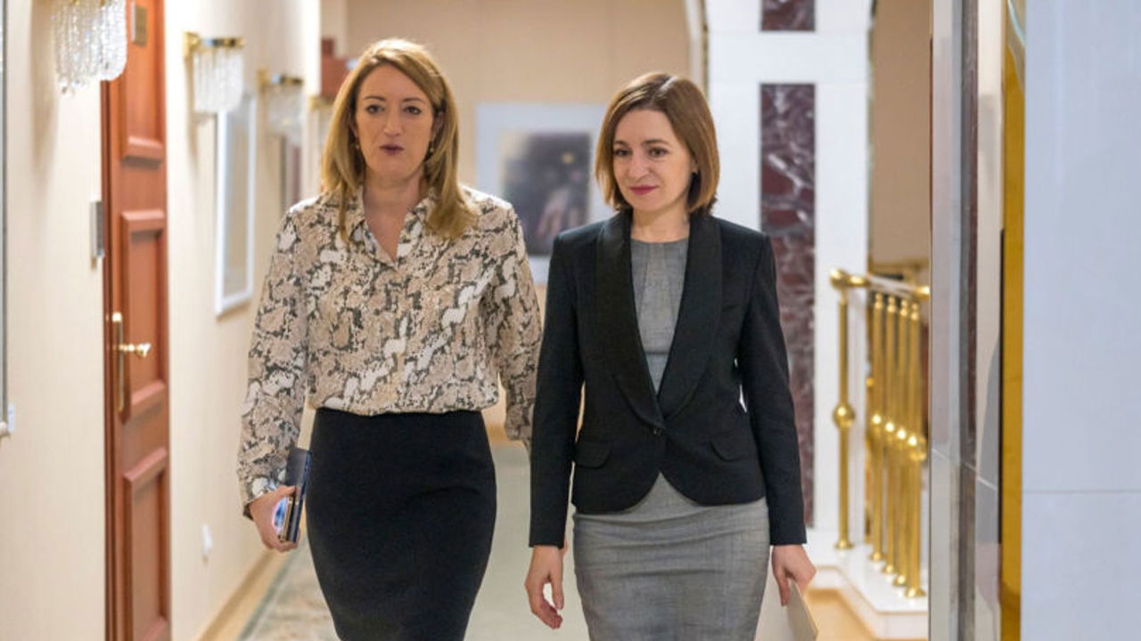 Ce spune Roberta Metsola despre aderarea Republicii Moldova la UE: „Trebuie să-și decidă viitorul”
