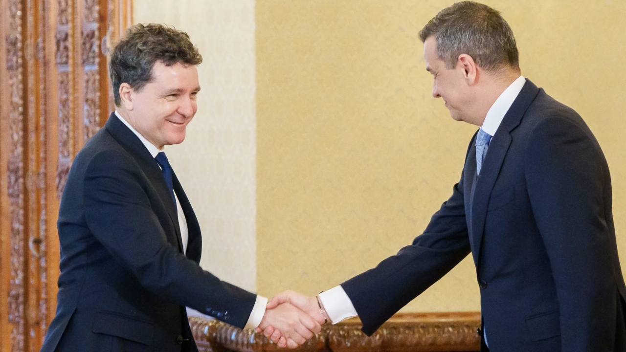 Cu ce strategii se duc partidele la consultările cu Nicușor Dan de la Palatul Cotroceni. Ar putea fi desemnat Sorin Grindeanu premier?
