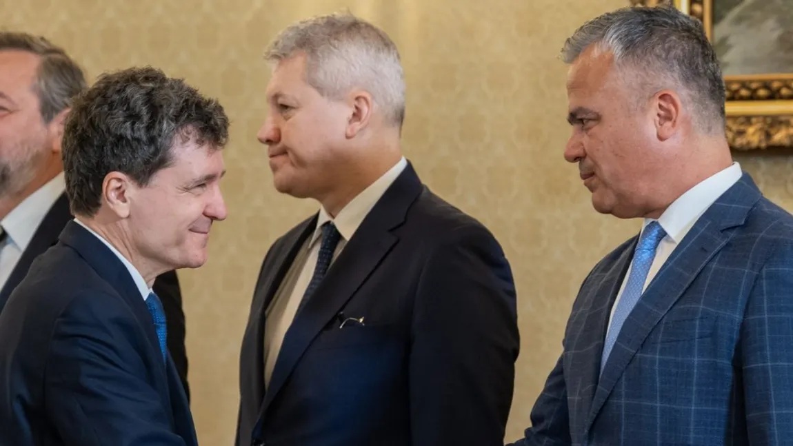 Nicușor Dan își asumă nominalizarea lui Veștea: „Am ales, fără să intru în vreun joc de partid, varianta pe care eu am considerat-o cu cele mai mari șanse de a trece în Parlament. Are foarte multe calități care îl recomandă”