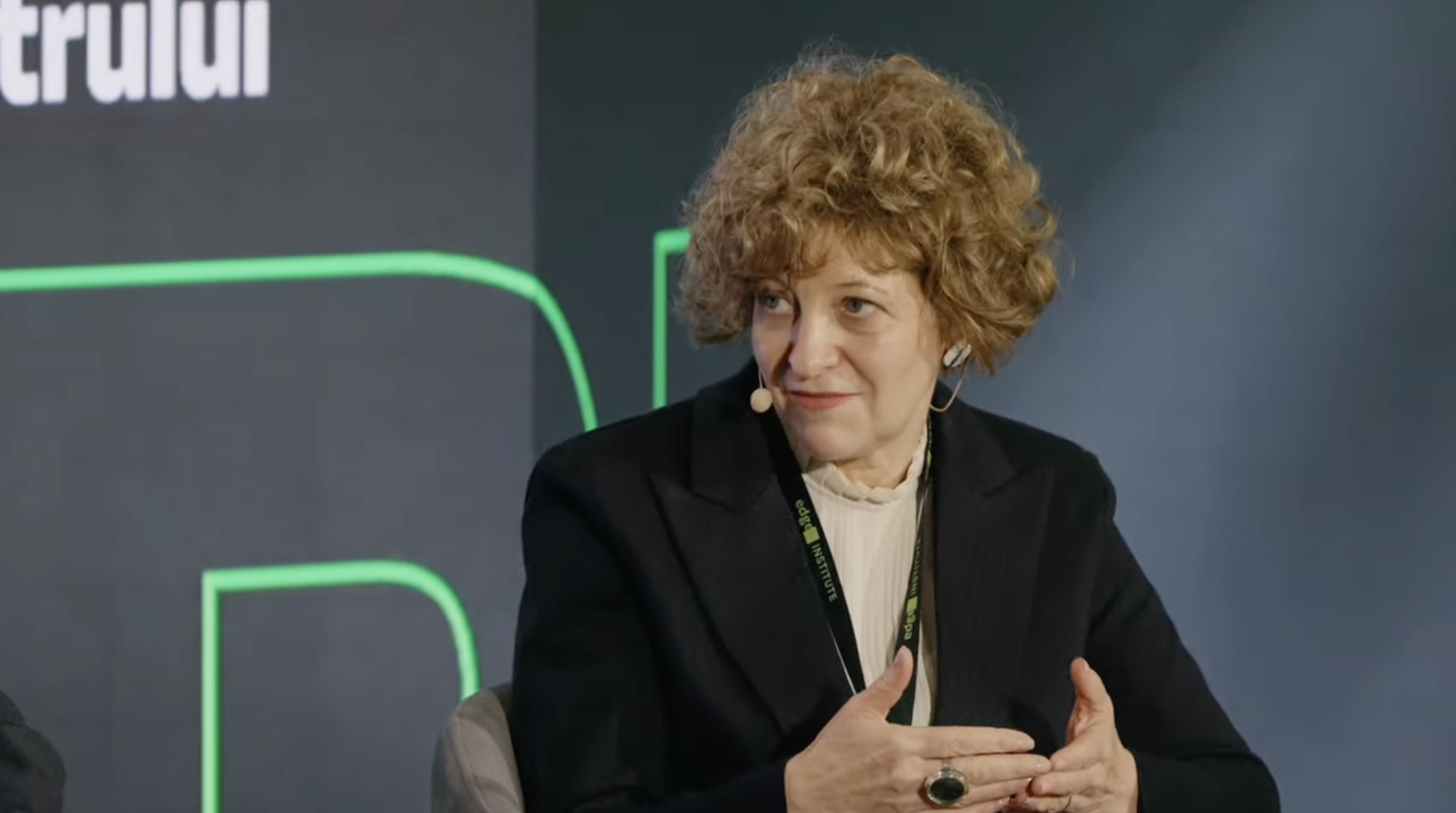 Punctul culminant. Legăturile primejdioase dintre Oana Gheorghiu, portofelul digital şi Mastercard