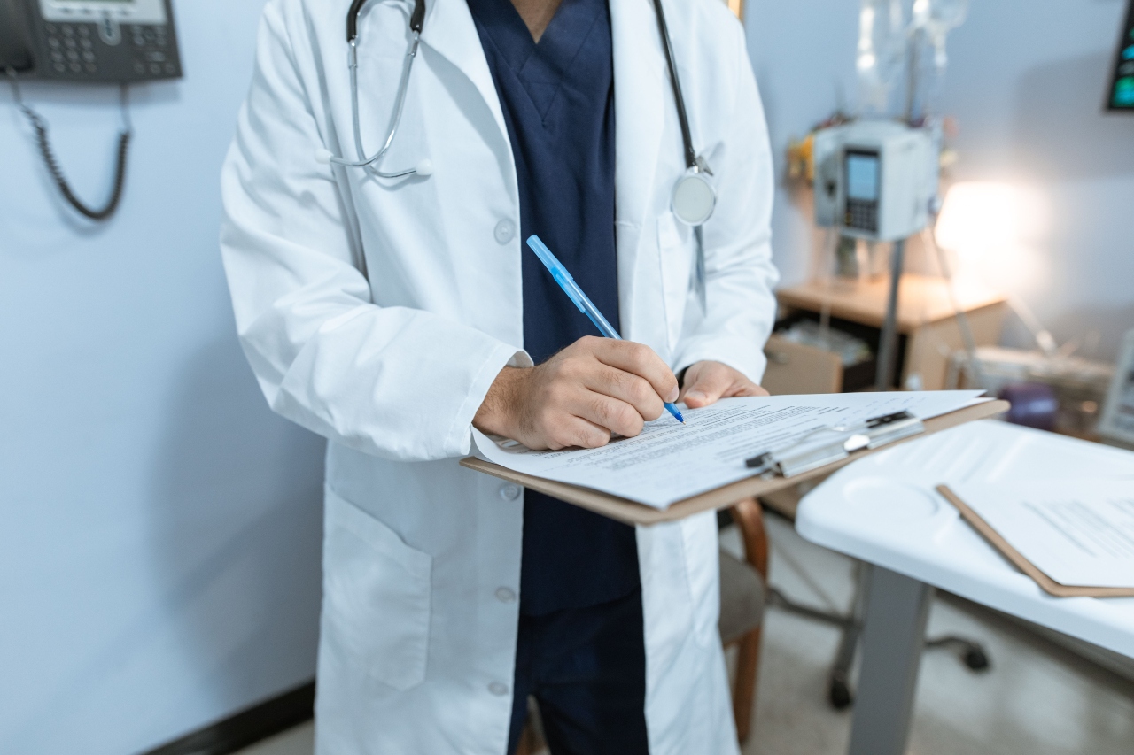 Pachet medical gratuit pentru românii de peste 40 de ani! Ce conține și cum îl poți obține