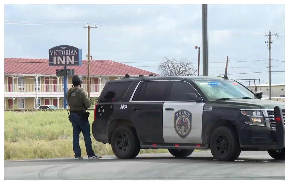 Împușcături în Texas. Zeci de focuri de armă au fost trase și sunt mai multe victime