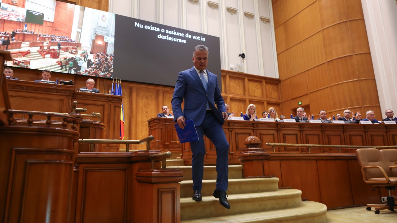 Adrian Veștea dezvăluie motivele pentru care a acceptat să devină premier desemnat, după eșecul din Parlament: „Țara are nevoie de stabilitate, nu de blocaj. 47 de zile fără guvern ne costă deja prea mult”