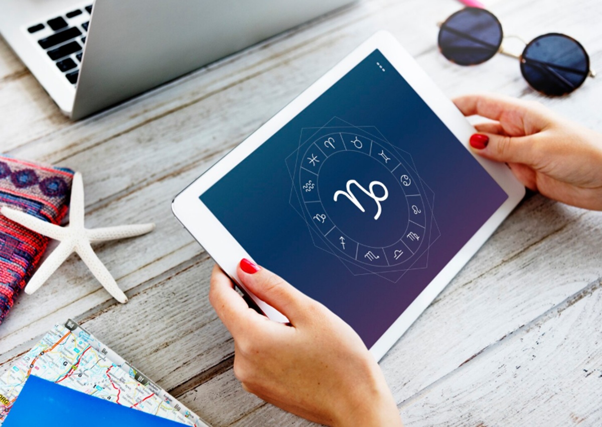 Horoscop weekend 26–28 iunie 2026. Zodiile simt pragul unei mari schimbări, măștile încep să cadă