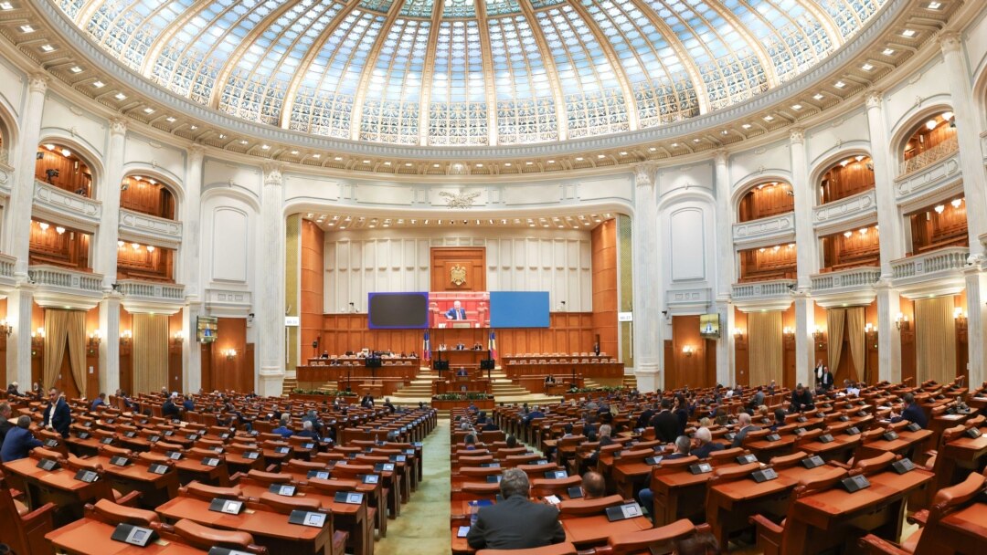 Parlamentul, convocat în sesiune extraordinară. Ce proiecte urgente vor fi adoptate până la finalul lunii