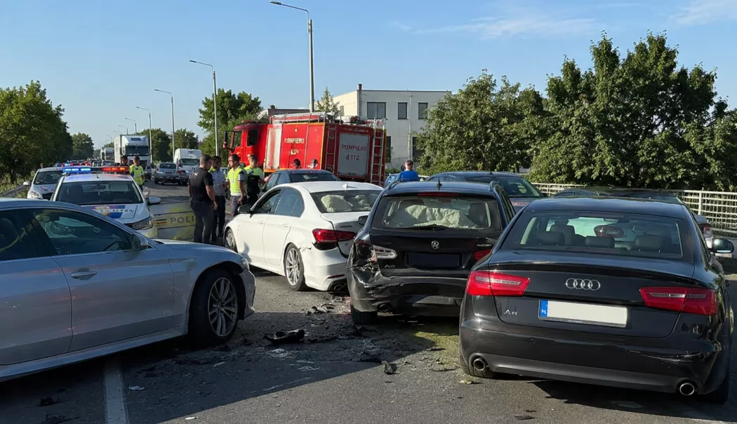 Accident în lanț la Eforie Sud! O fetiță și două femei au fost transportate de urgență la spital