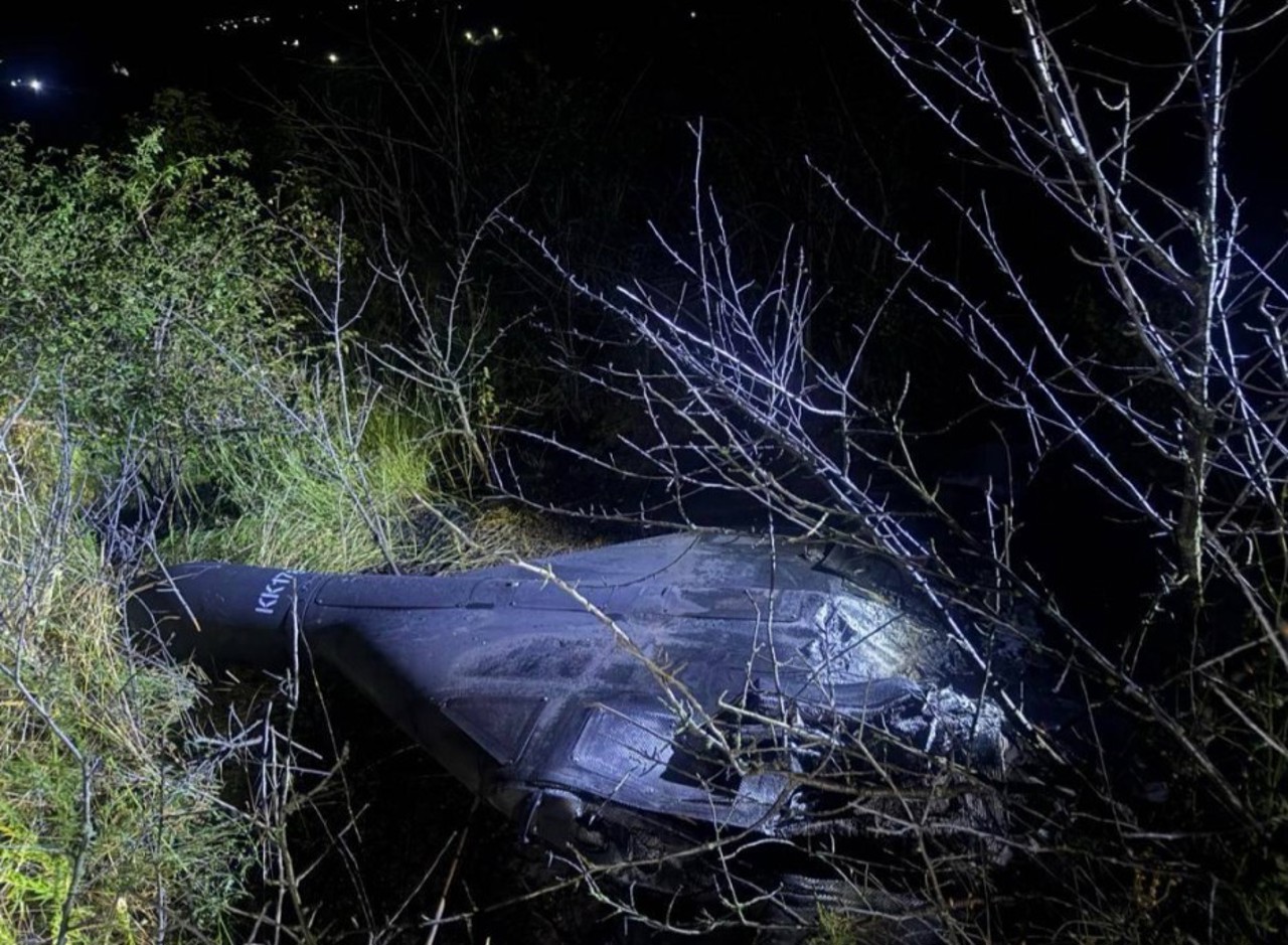 O altă dronă rusească, de tipul celei căzute la Galaţi, s-a prăbuşit în Republica Moldova. Avea 50 de kg de explozibil