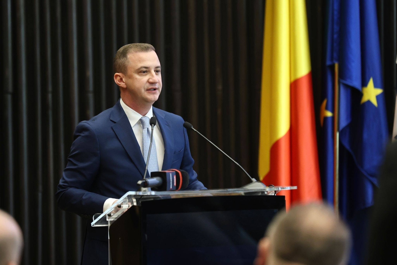 Simonis (PSD), după ce viceprimarul Romocean (USR) a pierdut procesul cu ANI: ”Greu să susții că ‘SISTEMUL’ te-a atacat atunci când regula pe care ai încălcat-o a fost scrisă chiar de colegii tăi de partid”