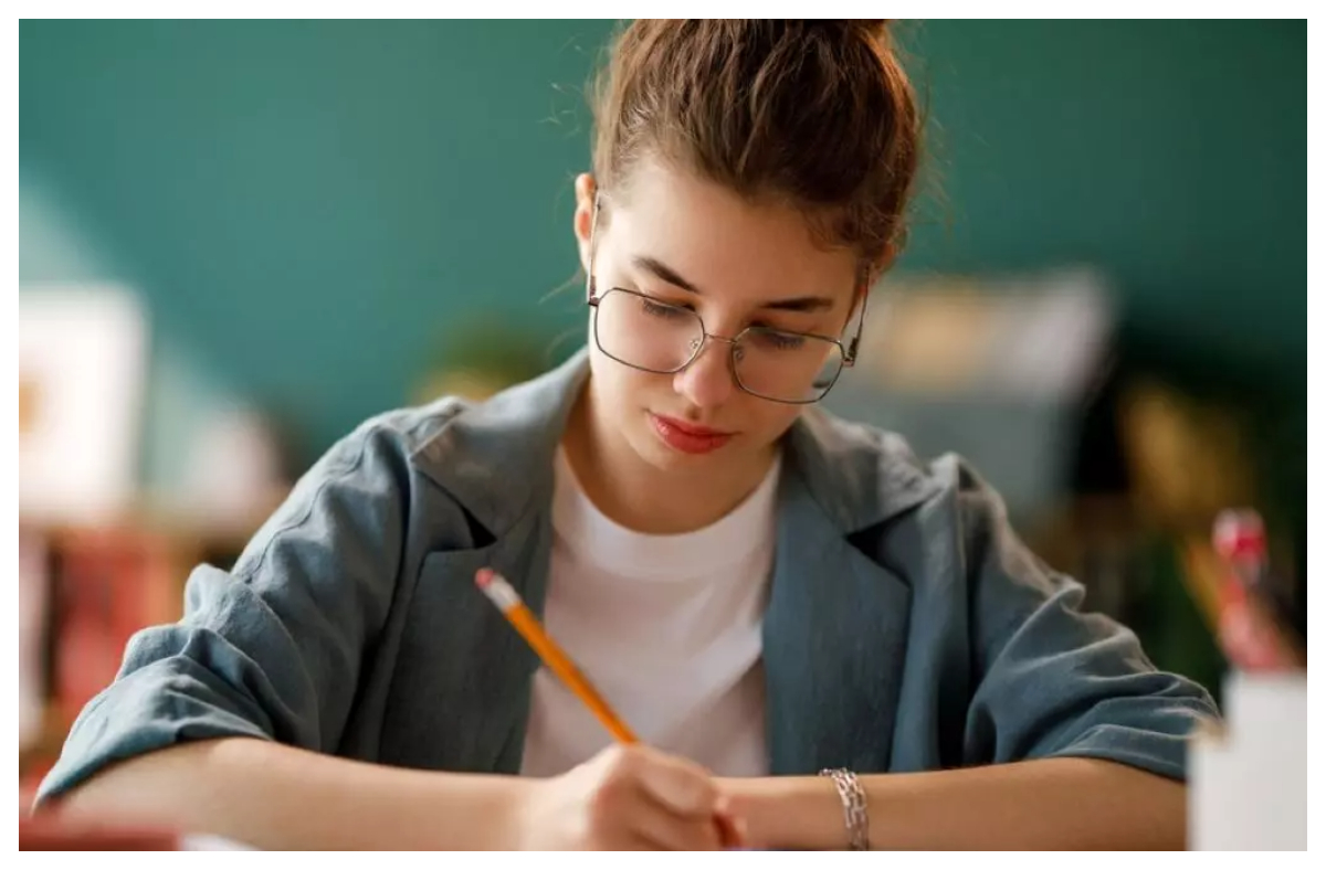 BAREME MATEMATICĂ BACALAUREAT 2026. „Subiectele au trecut prin aproape toată materia de liceu”