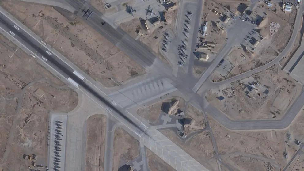 Iranul a lansat zece rachete balistice asupra bazei militare din Iordania