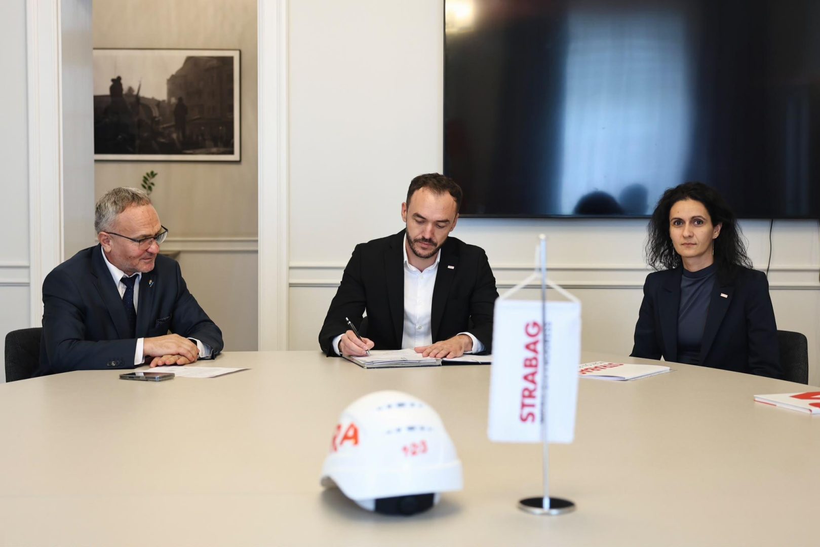 STRABAG semnează un contract în valoare de 23,3 milioane de lei pentru modernizarea DJ 595D din județul Timiș
