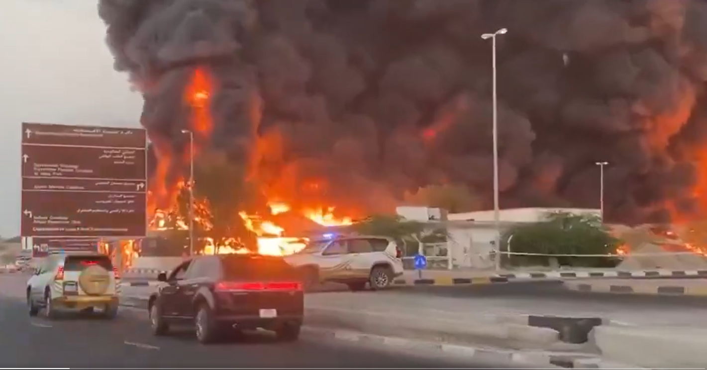 SUA, potop de bombe peste Iran, sunt vizate baze militare și depozite de rachete / Rebelii houthi au lovit un petrolier