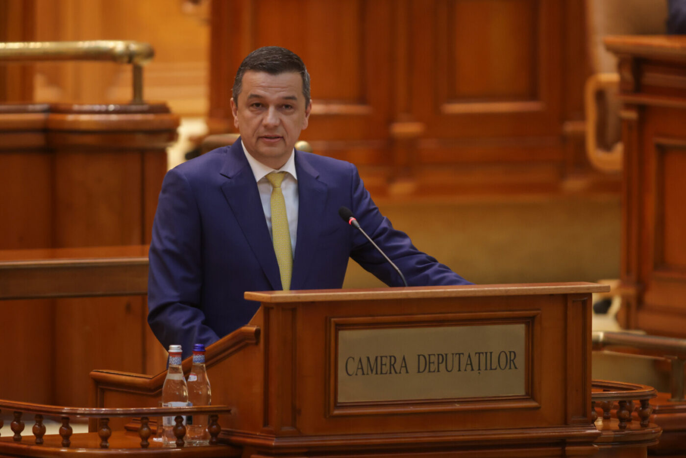 Parlamentul se întoarce din vacanță. Sorin Grindeanu cere sesiune extraordinară pe 27 iulie pentru legile PNRR