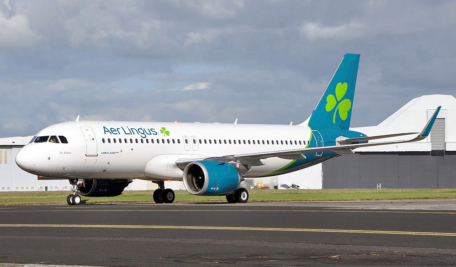 O companie aeriană pregătește concedieri masive pe fondul scumpirii combustibilului