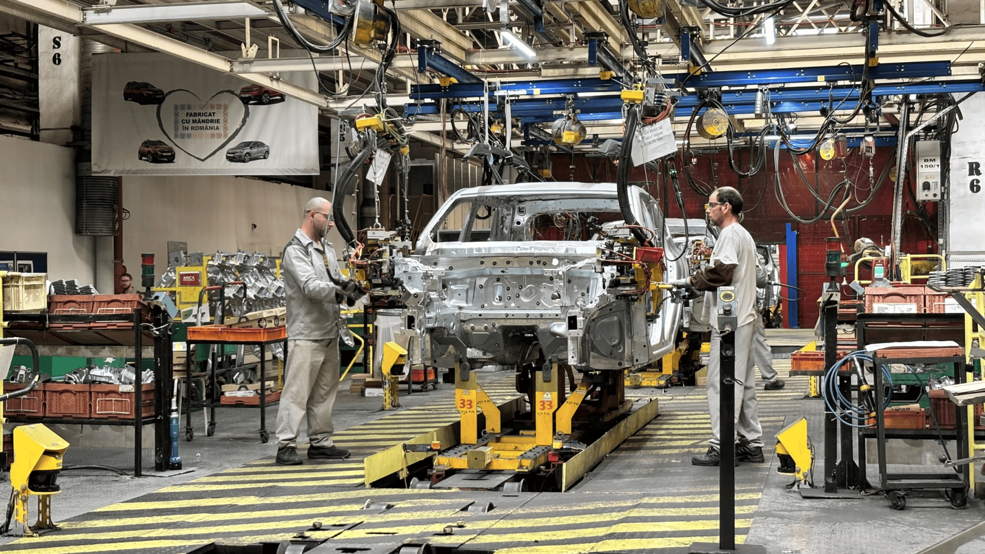 Lista marilor companii din România au redus masiv numărul de angajați. Industria auto, retailul și IT-ul, cele mai afectate