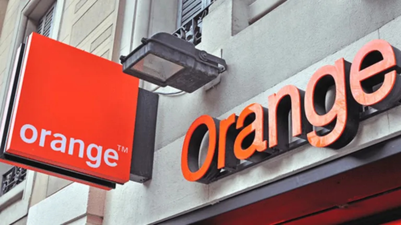 Orange România, amendată cu 100.000 de euro după o breșă de securitate în aplicația mobilă