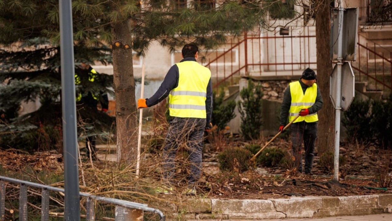 Aproape 100 de persoane din județul Buzău au rămas fără ajutorul social după ce au refuzat cursurile de formare profesională
