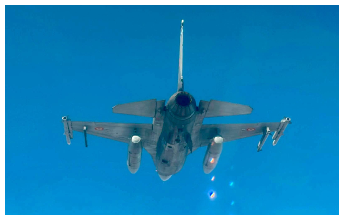 Fost ministru al Apărării din Bulgaria: „România doboară drone ruseşi cu ‘lăzile” refuzate de noi”