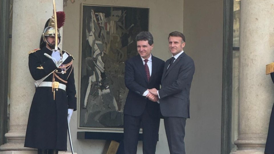 Nicuşor Dan pleacă în Franţa imediat după consultările pentru desemnarea premierului