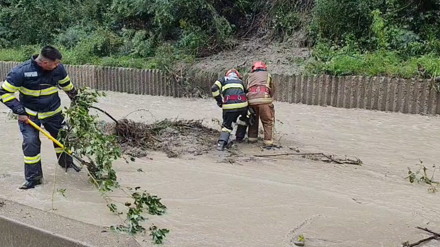 Debitul Dunării ar putea creşte! Alertă de inundaţii pe râuri din 19 judeţe