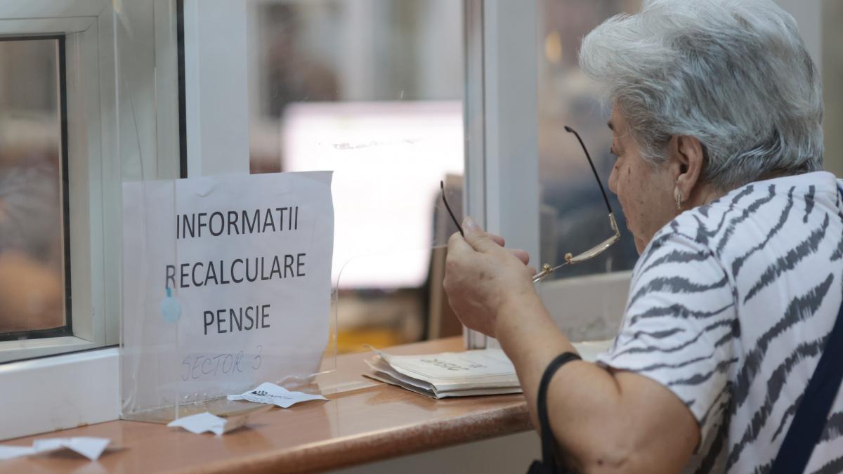 Recalcularea i-a adus o surpriză neașteptată. Ce pensie încasează o româncă după 37 de ani și 11 luni de muncă