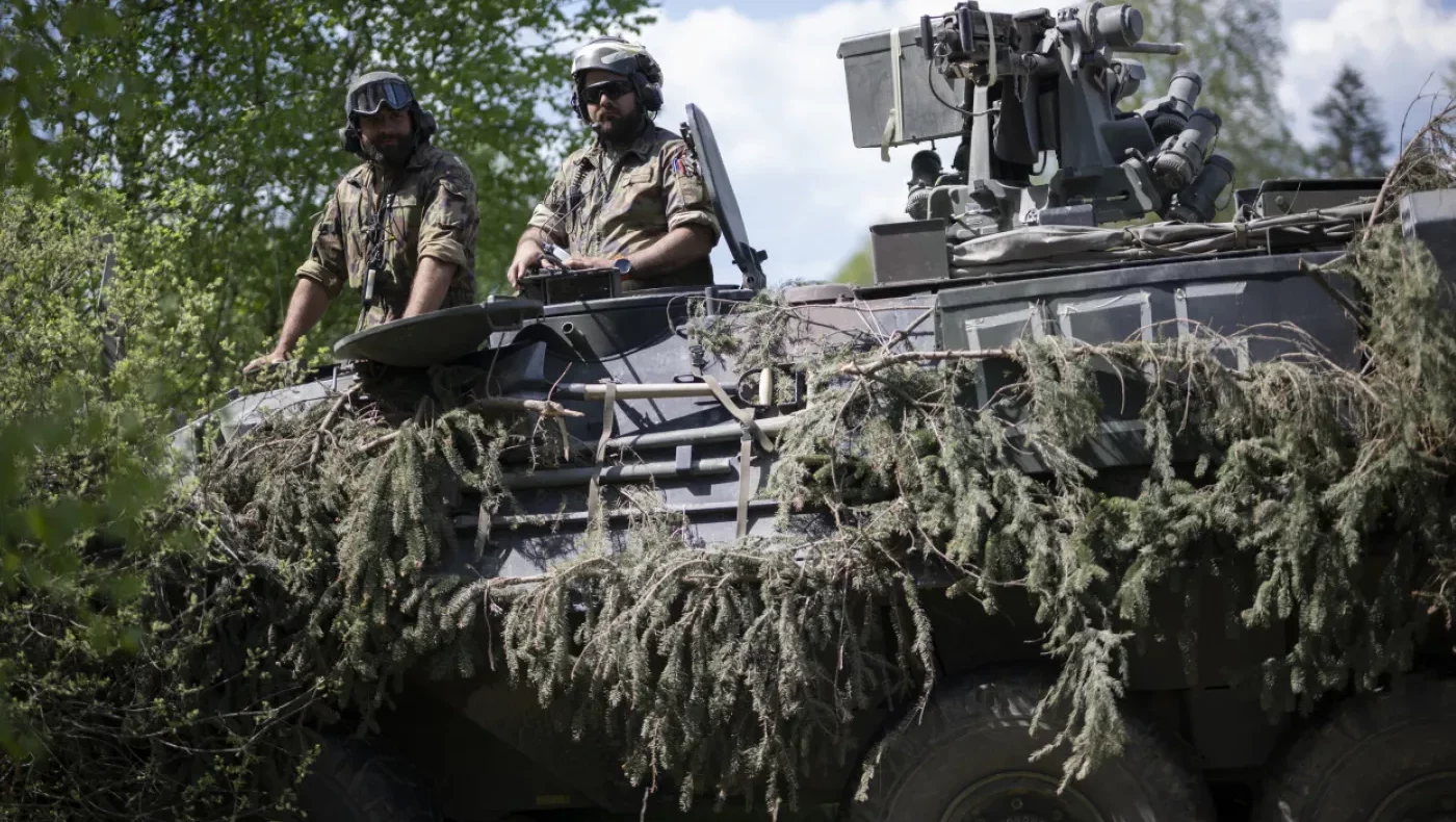 Serviciul militar obligatoriu ar putea fi prelungit la nouă luni. Măsura, justificată de războiul din Ucraina