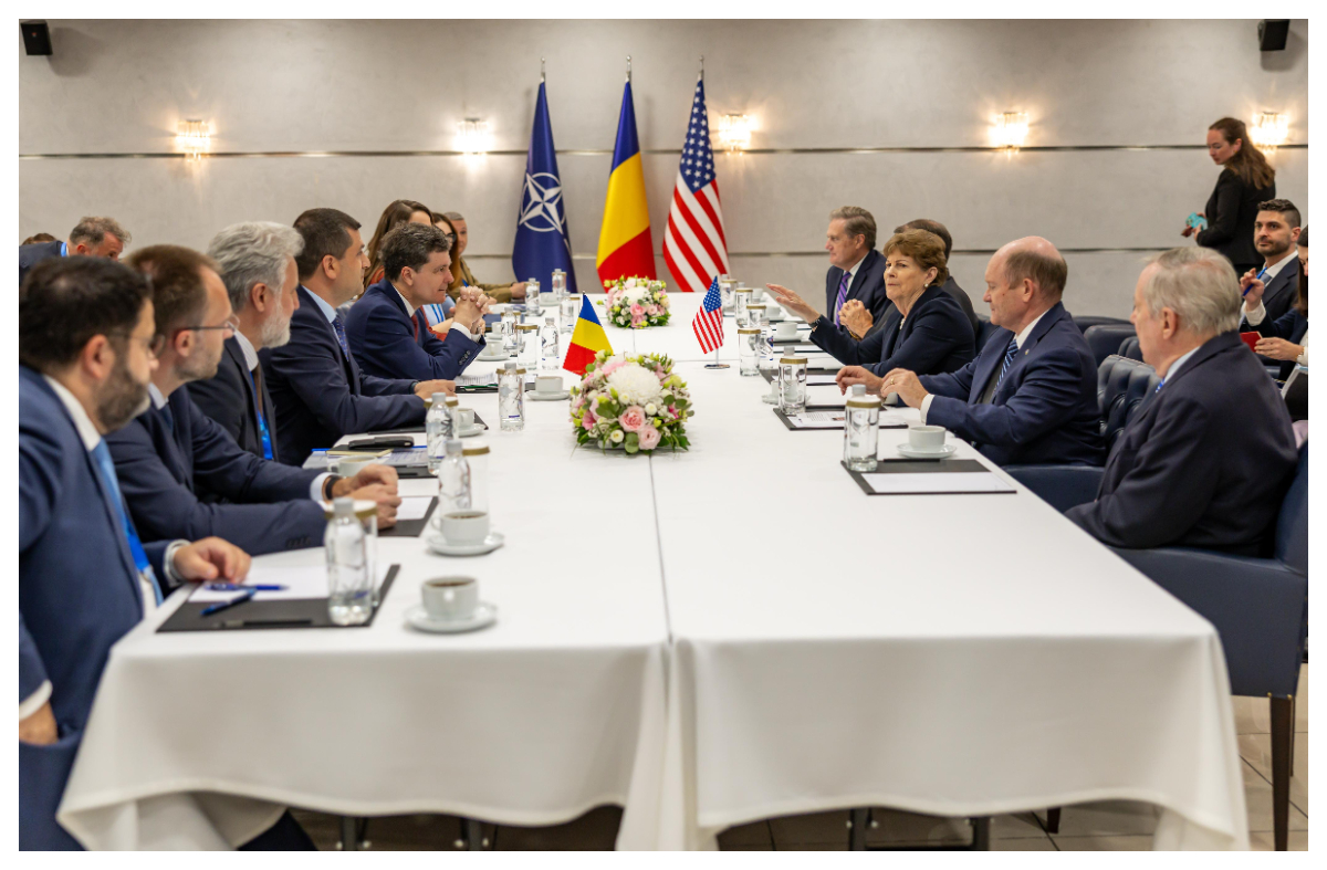 Ce au mâncat Nicușor Dan, Donald Trump și alți lideri NATO la dineul de la summitul de la Ankara. Baclavaua nu a lipsit din meniu
