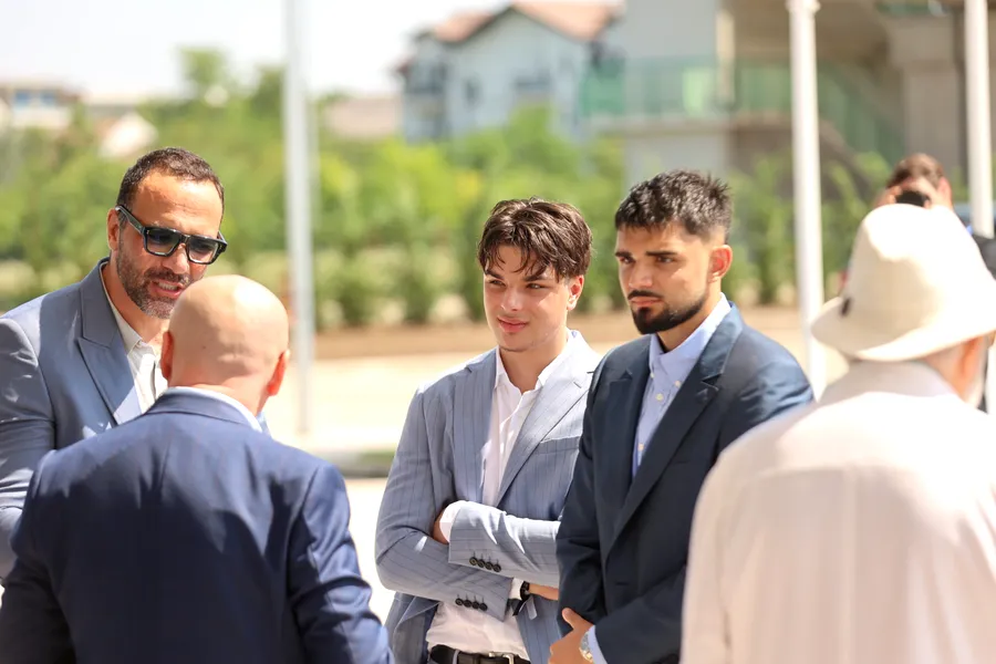 Alexandru Țiriac, imagine emoționantă alături de cei doi fii ai săi. „Nu va exista nicio zi în care să uit!” FOTO