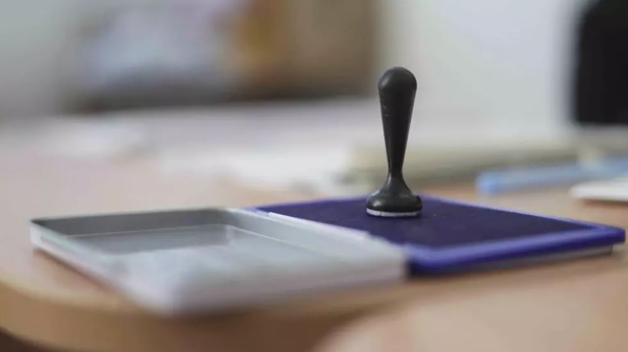 SONDAJ. Care sunt partidele cu cele mai multe voturi dacă mâine ar fi alegeri. AUR nu profită de pe urma crizei politice, PNL urcă mult, iar Șoșoacă nu mai prinde parlamentul! Câte voturi ar lua PSD și USR
