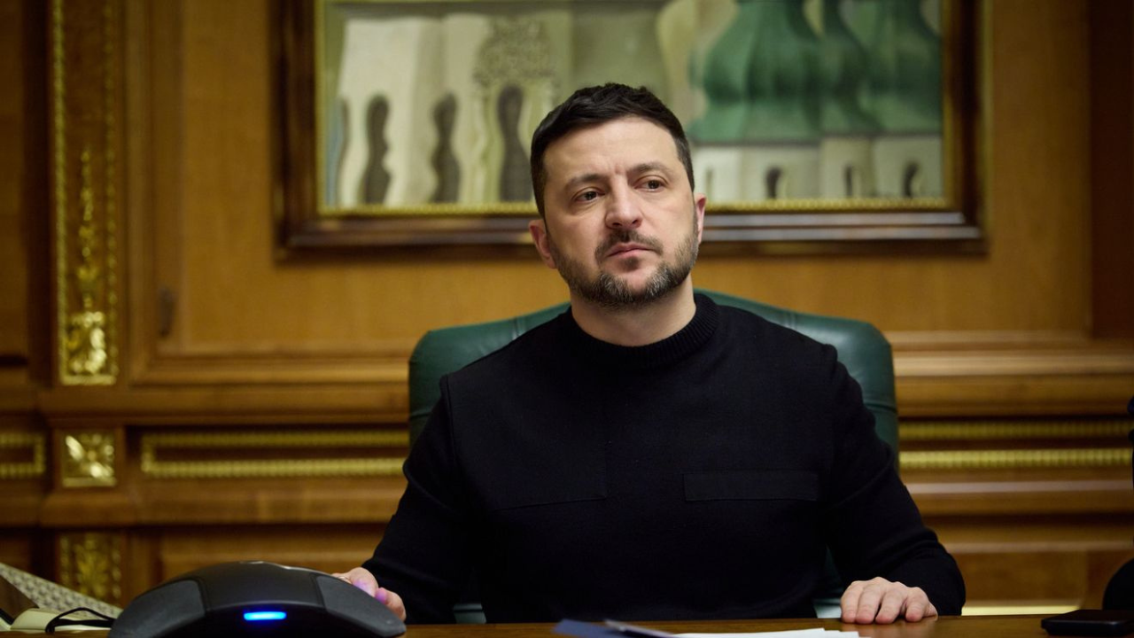 Volodimir Zelenski susține că Putin a încercat să-l omoare de două ori într-o săptămână: ”În Moldova se afla avionul meu prezidențial, de aceea ei, rușii, au atacat Moldova”