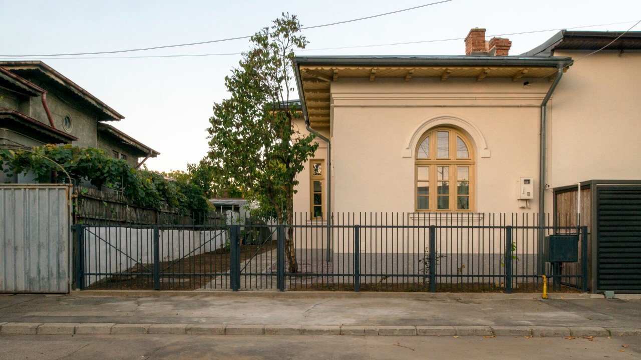 Detaliul pe care mulți proprietari de case îl ignoră. Mulți români nu știu că există această obligație, chiar dacă pot fi sancționați cu amendă