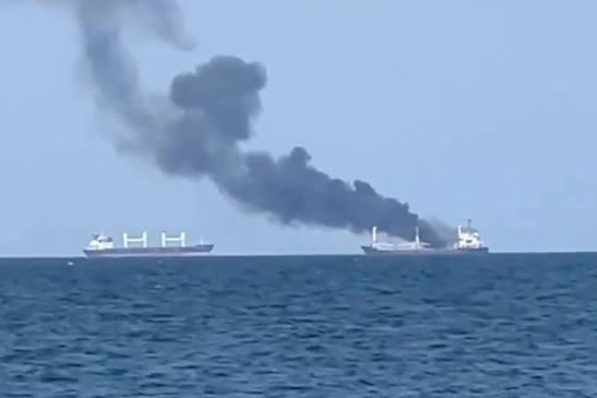 Radu Miruţă, despre nava care a luat foc în Marea Neagră: A raportat că a fost lovită de dronă 