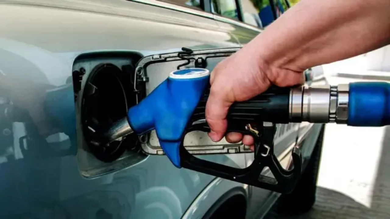 Prețul la motorină scade din nou în România. Acciza va fi redusă cu 25% în prima jumătate a lunii septembrie